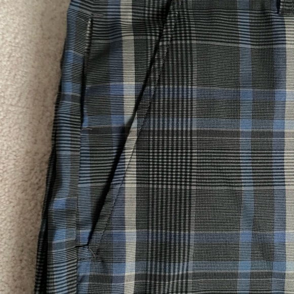 Greg Norman golf shorts - Picture 6 of 7